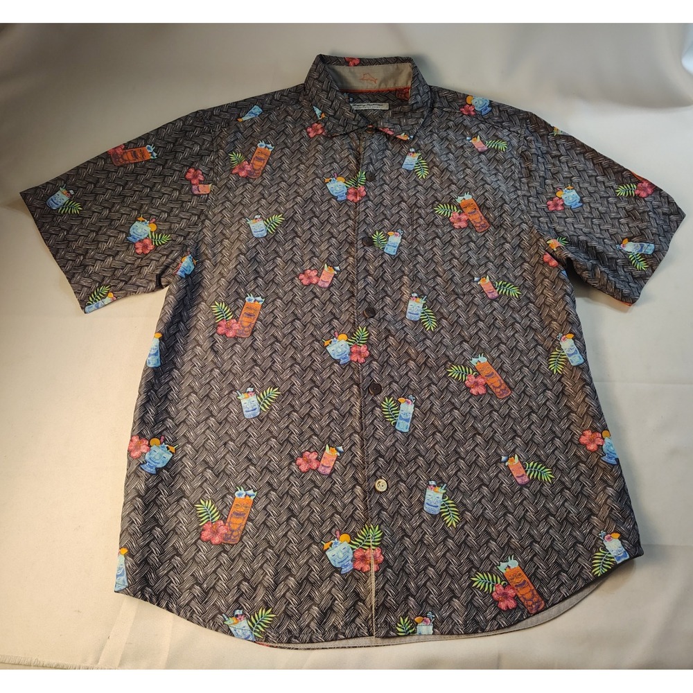 Tommy Bahama Coconut Point IslandZone Tiki Drink Print Shirt Mens Medium Grey